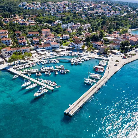 Ocean Πανσιόν 4*
