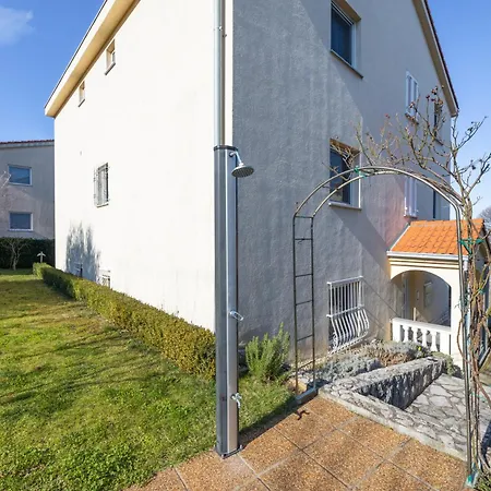 ゲストハウス Ocean ニヴィーチェ